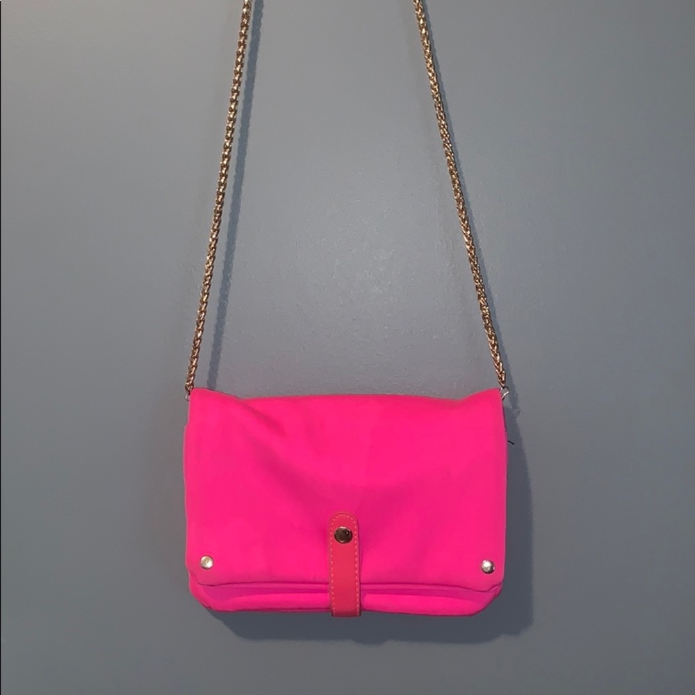 Hot pink purse 💕